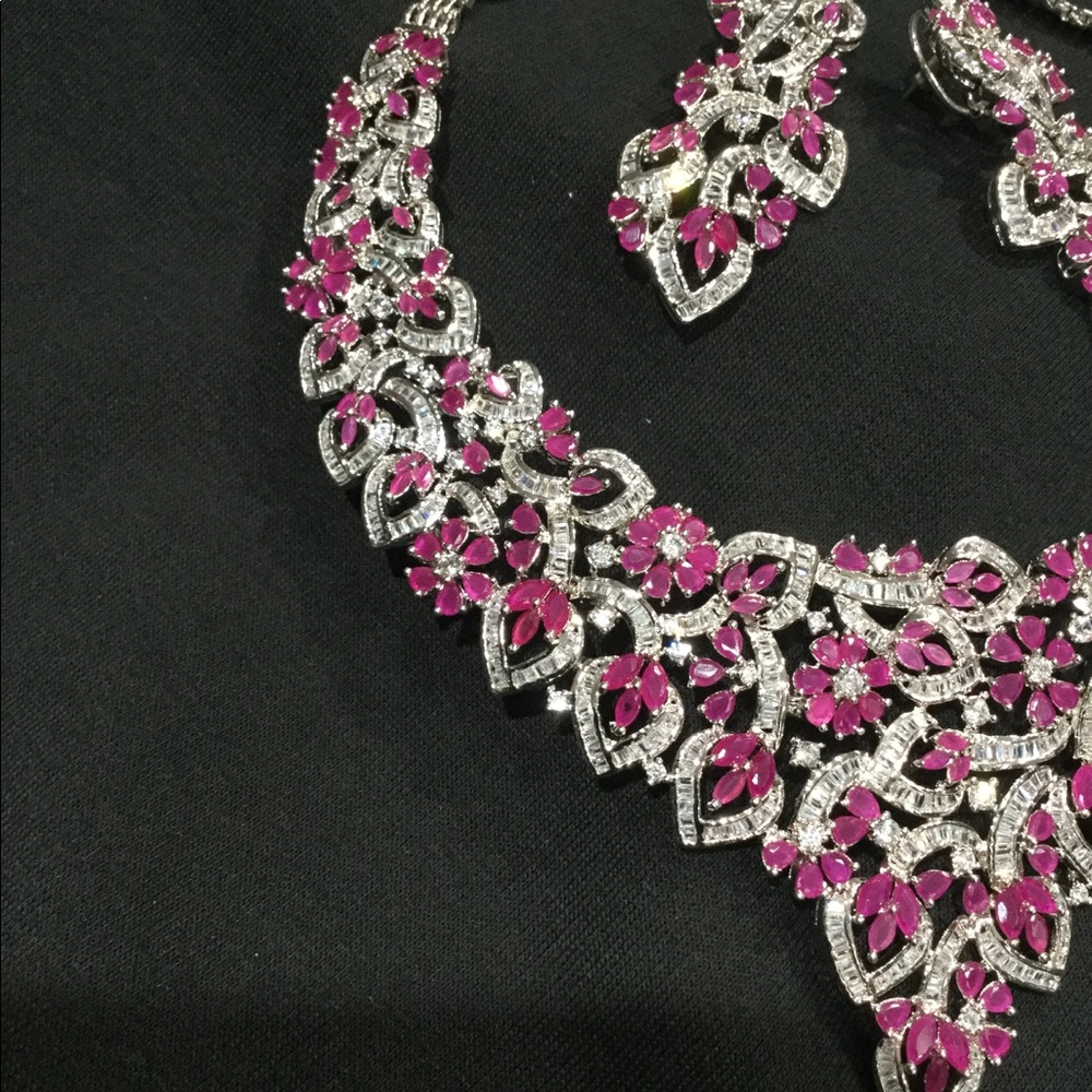 Indian Pakistani wedding necklace earrings saree - Picture 3 of 10